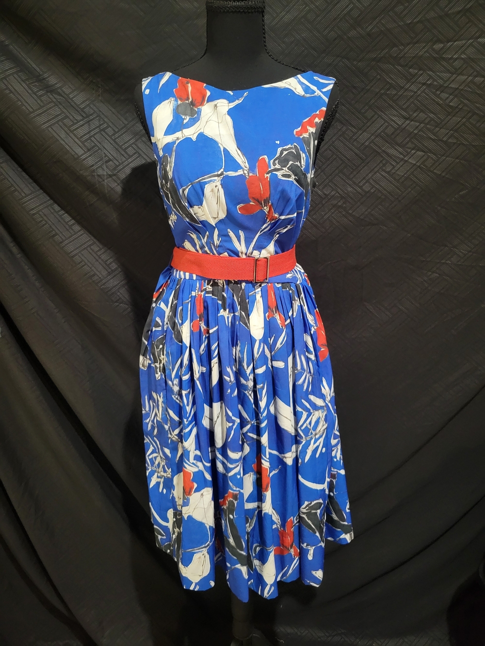 Adolfo Dominguez Print Flare Dress Size 36/US 2 Belted Floral Vtg 50's Style